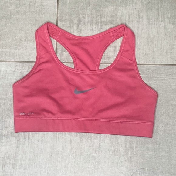 Nike Other - Women’s Nike Dry Fit Sports Bra Size S